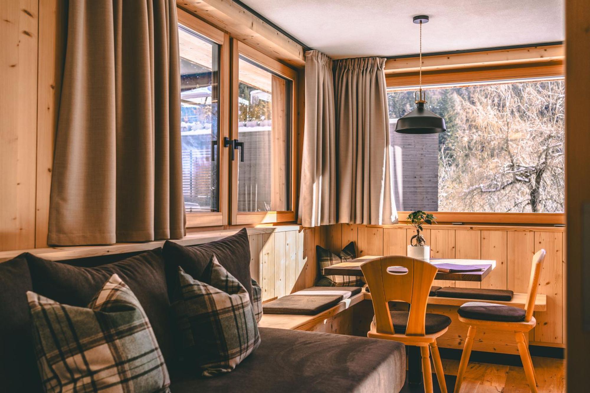 Dolomitenhotel Weisslahnbad Tires Kültér fotó